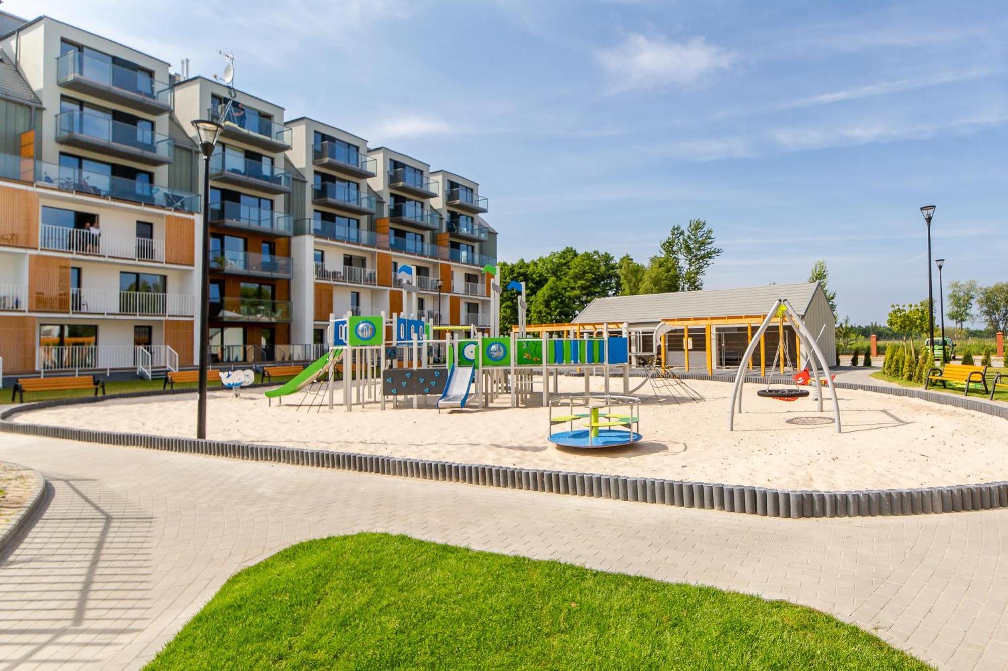 Waterline Apartamenty Kolobrzeg Exterior photo